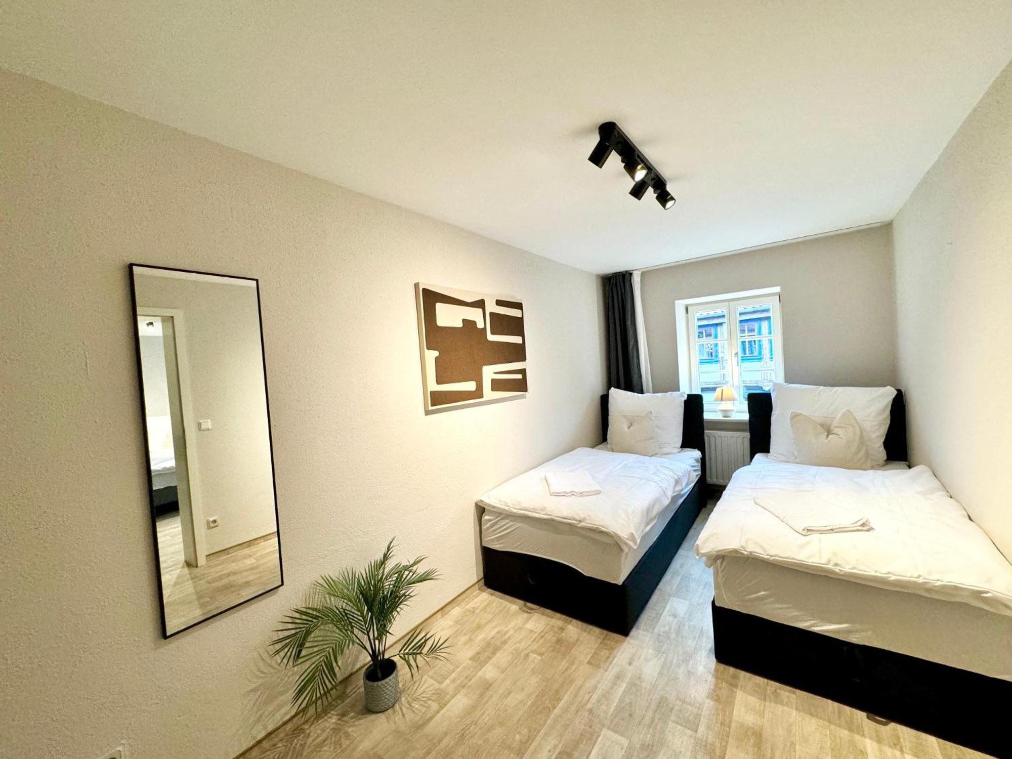 Gina Stay - Apartmenthaus Im Zentrum Von Quedlinburg Eksteriør bilde