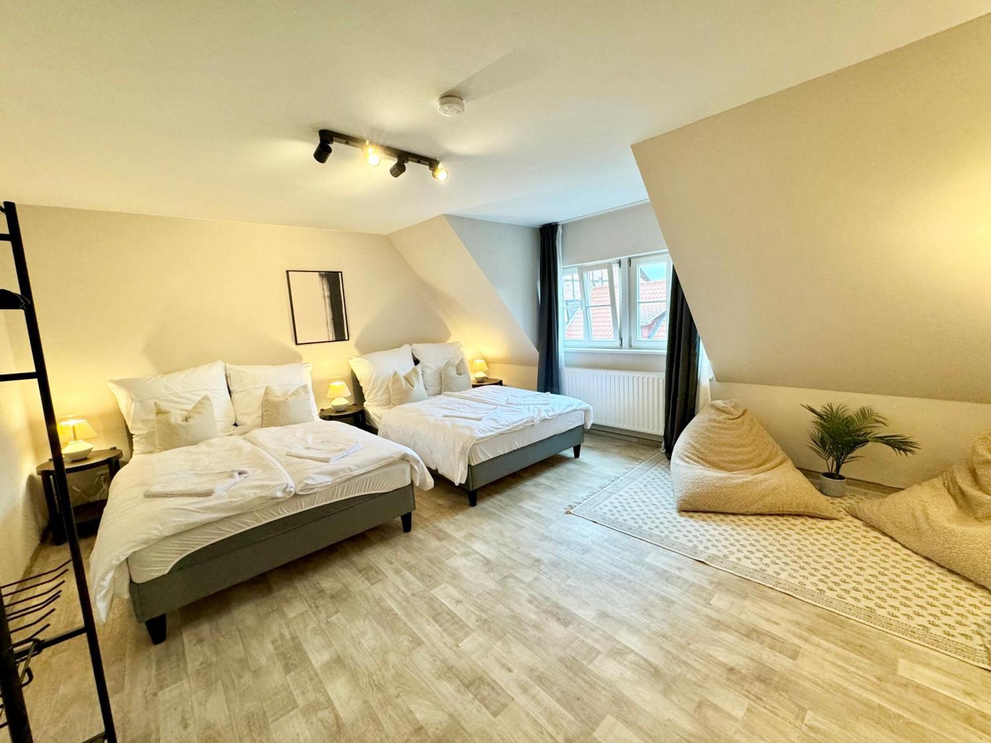 Gina Stay - Apartmenthaus Im Zentrum Von Quedlinburg Eksteriør bilde
